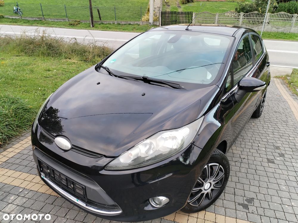 Ford Fiesta - 33