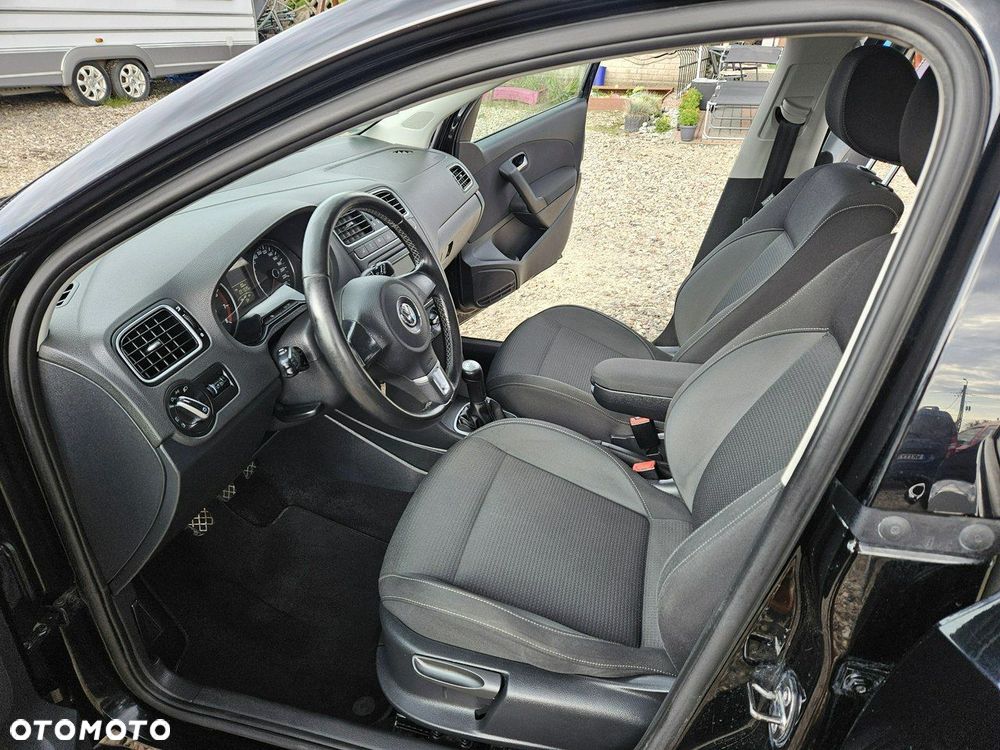 Volkswagen Polo - 7