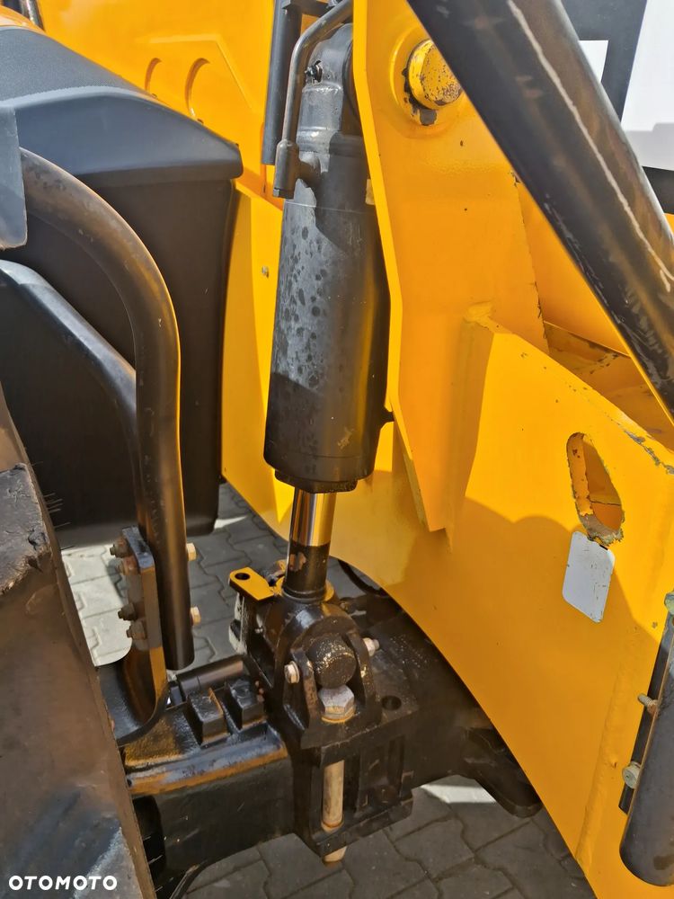 JCB 540 - 170 SWAY #2732 MTG# - 8