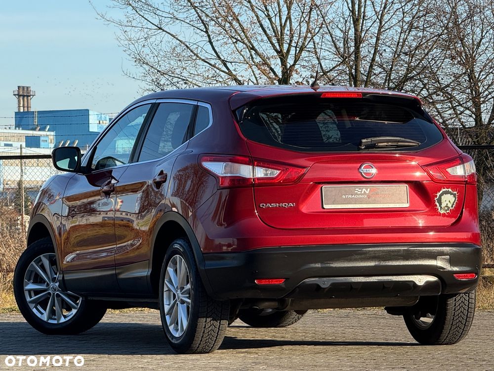 Nissan Qashqai 1.2 DIG-T N-Connecta EU6 - 4