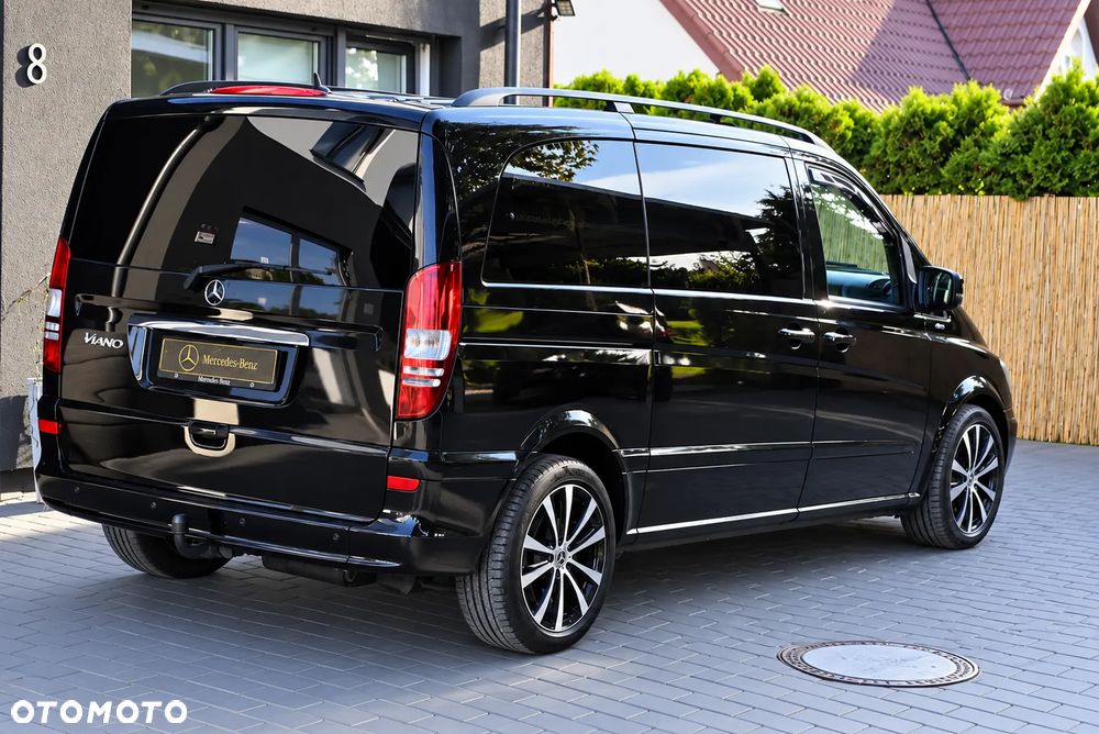 Mercedes-Benz Viano 2011 photo 4