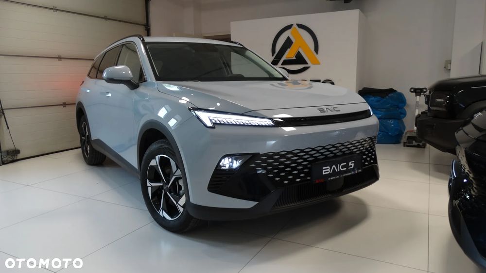 BAIC 5 Beijing 1.5T Business DCT - 5