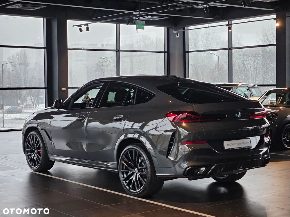 BMW X6 - 11