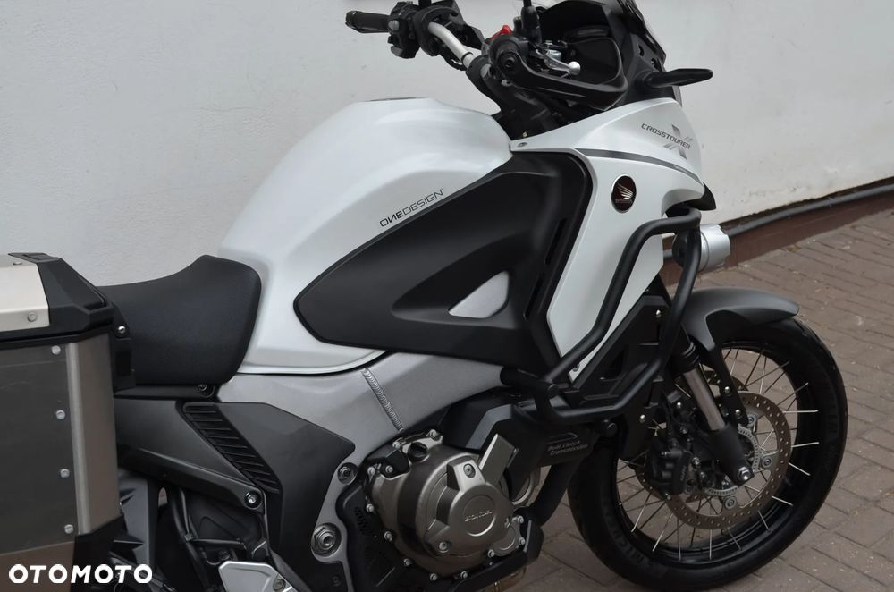 Honda VFR - 17