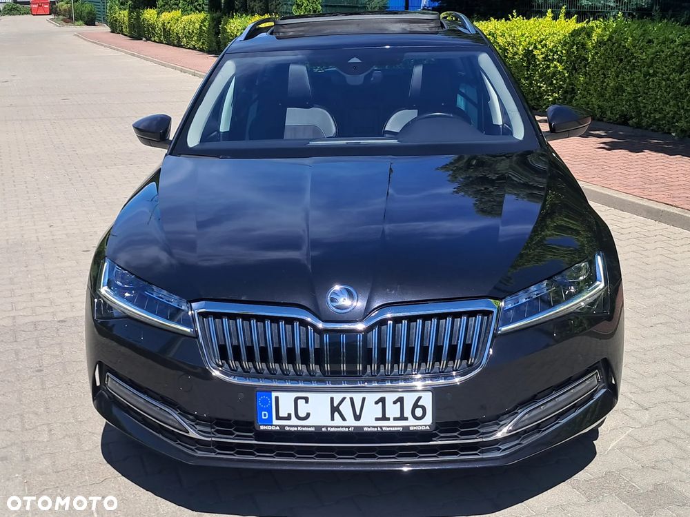 Skoda Superb 2.0 TDI DSG Selection - 2