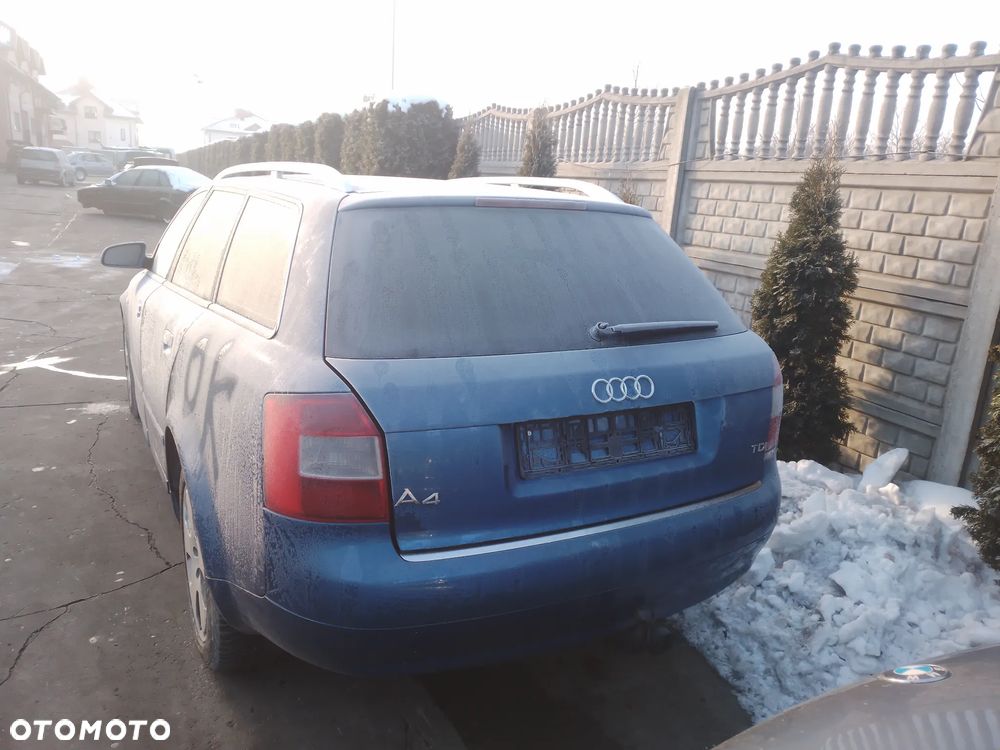 AUDI A4 B6 AVANT 1.9 TDI AVF -  PODŁOKIETNIK - 11