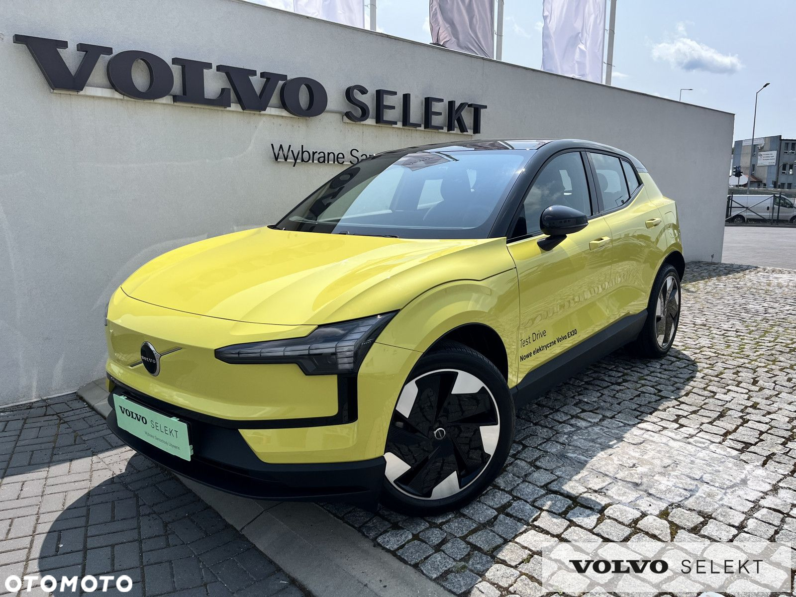 Volvo EX30 - 4