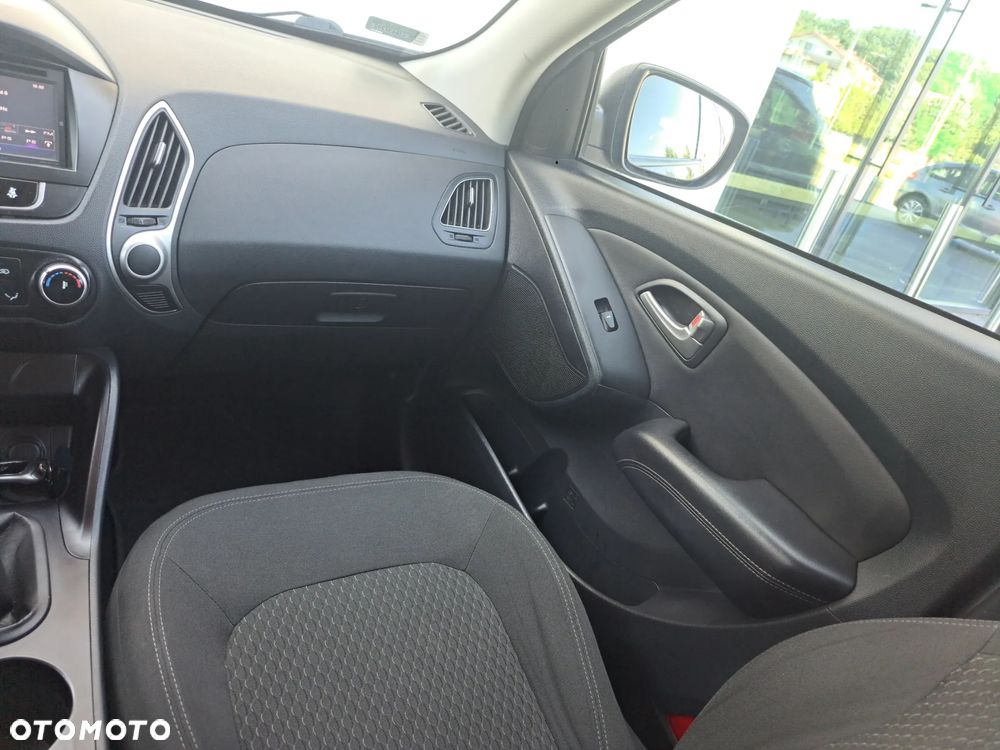 Hyundai ix35 1.6 2WD blue Style - 31