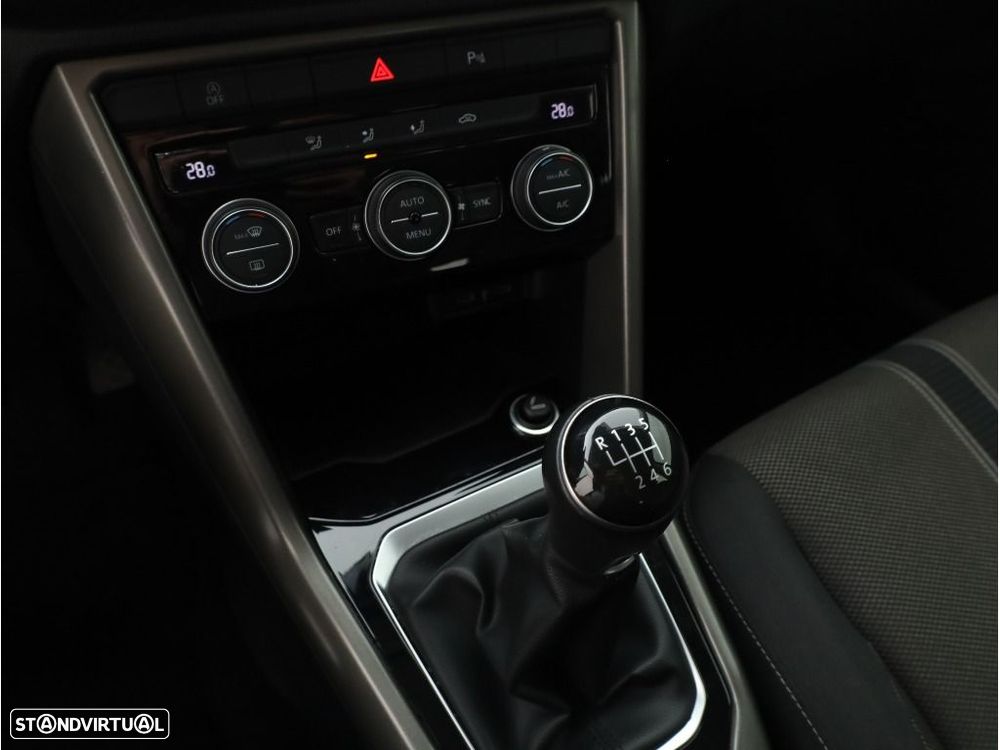 VW T-Roc 2.0 TDI Style - 19