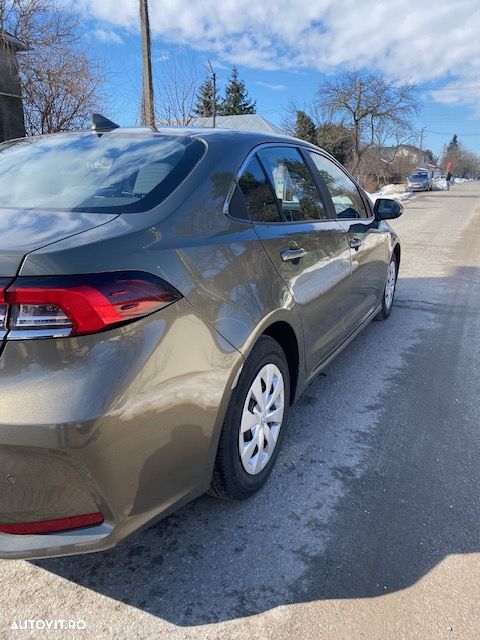 Toyota Corolla 1.8 HSD Business - 2