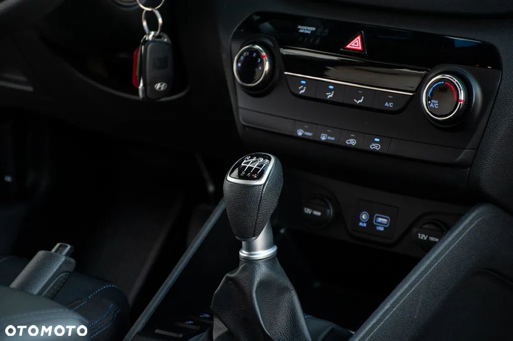 Hyundai Tucson blue 1.6 GDi 2WD Classic - 28