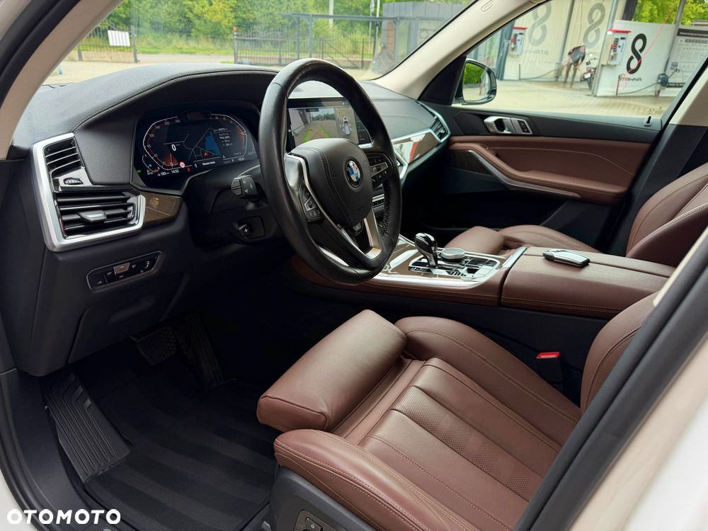BMW X5 xDrive30d mHEV - 13
