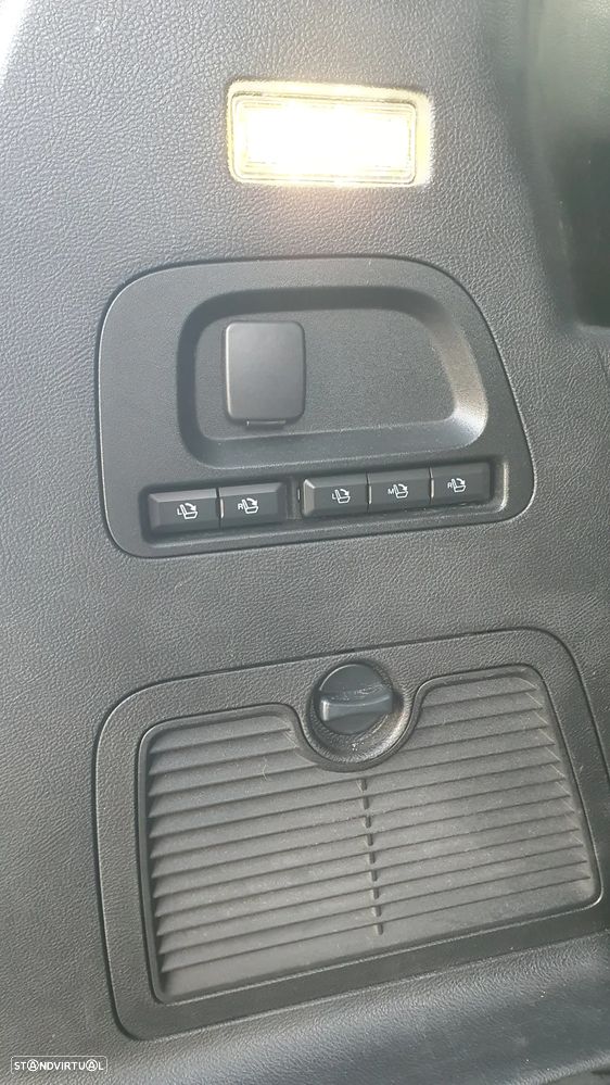 Ford S-Max 2.0 TDCi ST-Line - 24