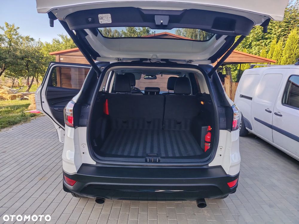 Ford Kuga - 6