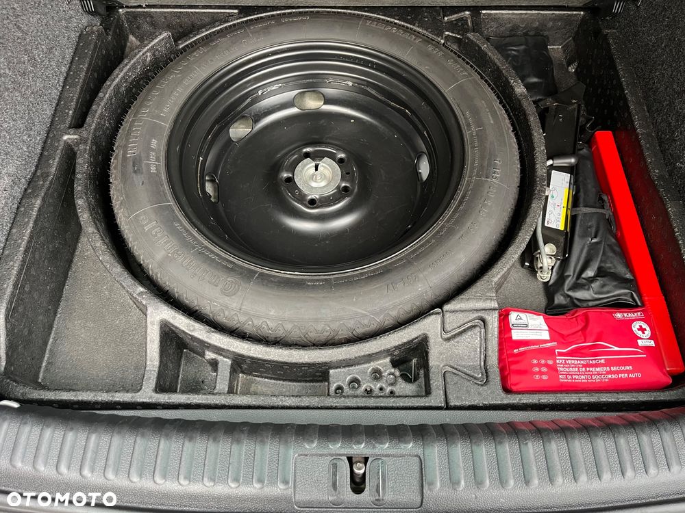 Volkswagen Tiguan - 39
