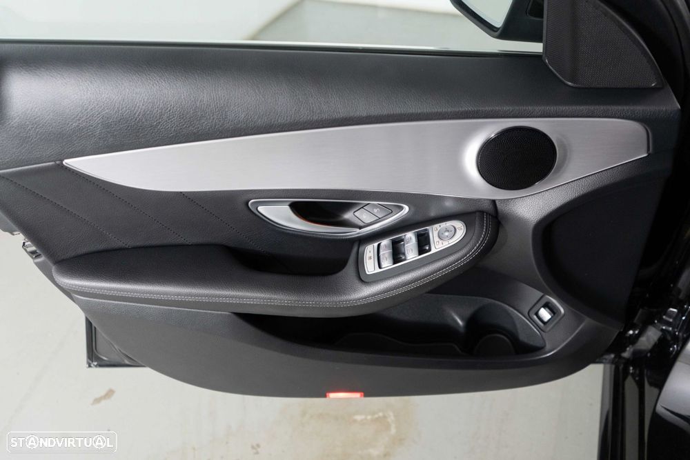 Mercedes-Benz C 300 h - 21