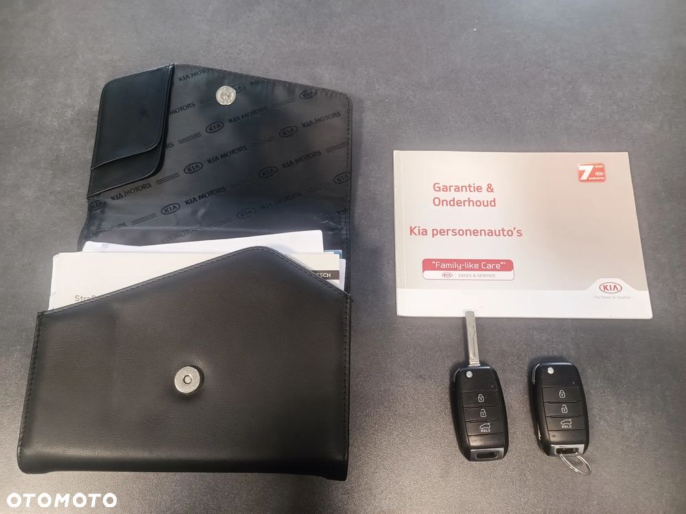 Kia Ceed 1.0 T-GDI ISG Vision - 32