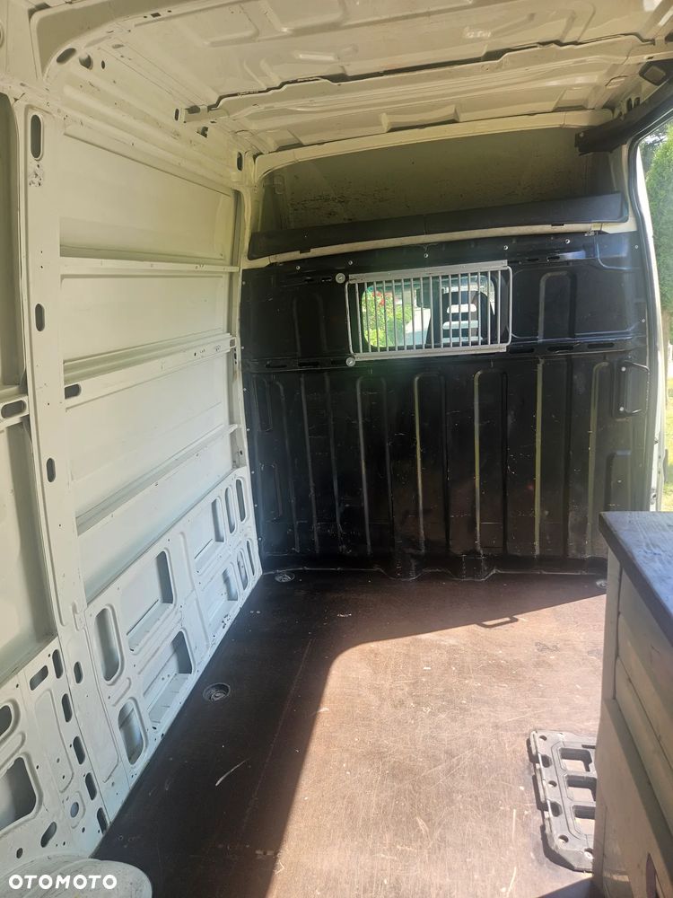 Iveco DAILY - 16
