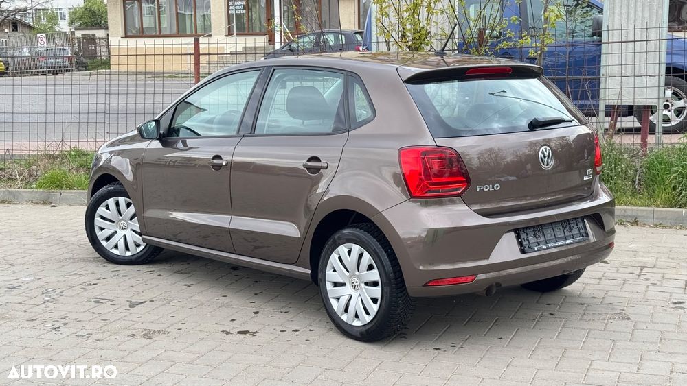 Volkswagen Polo 1.4 TDI (Blue Motion Technology) Comfortline - 4