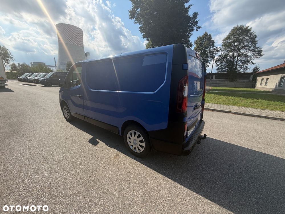 Opel Vivaro - 2