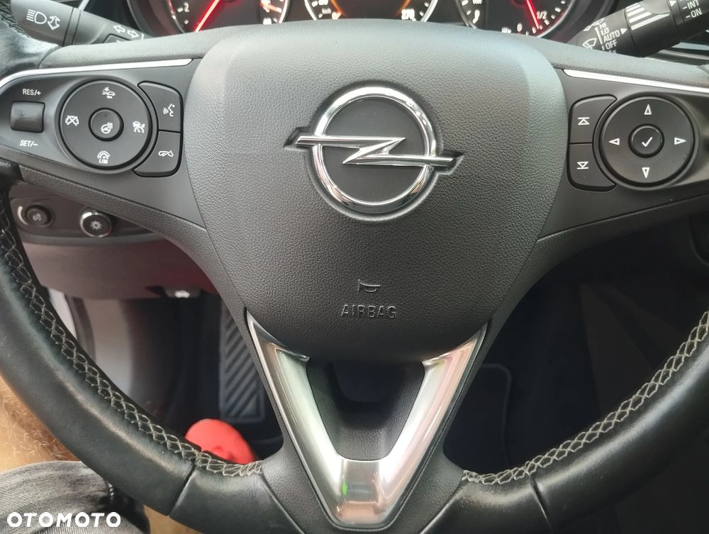 Opel Insignia 2.0 CDTI Executive S&S - 32