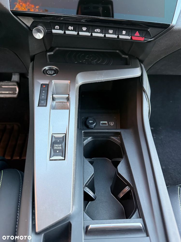 Peugeot 408 1.2 PureTech GT S&S EAT8 - 14