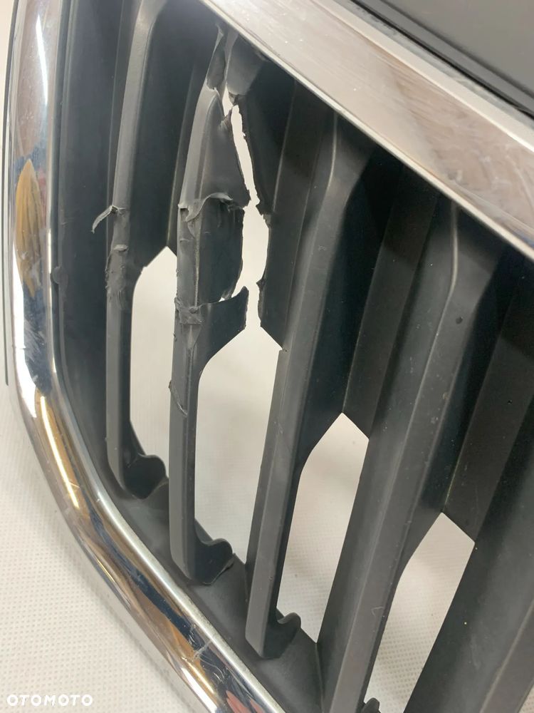 Skoda Rapid chrom grill atrapa listwa ramka - 2