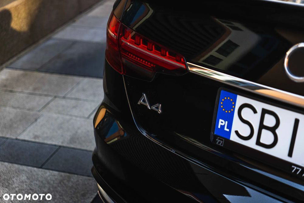 Audi A4 Limousine 35 TFSI mHEV S Line S tronic - 30