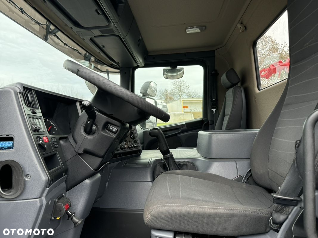 Scania P 320 / Wywrotka HDS HIAB - 30
