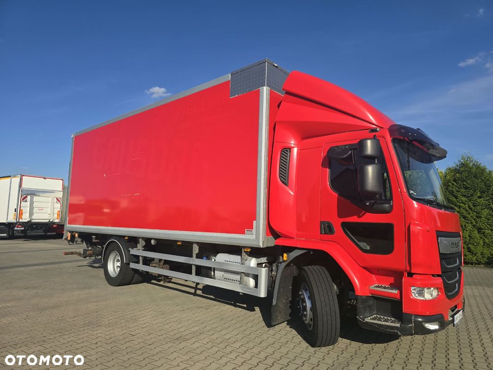 DAF LF 320 - 10