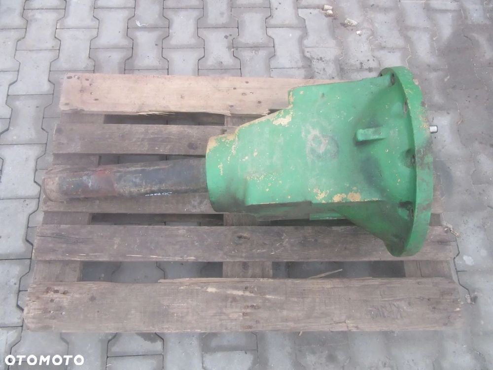 Zwolnica tył obudowa pochwa półoś John Deere 7610 7710 7810 - 1