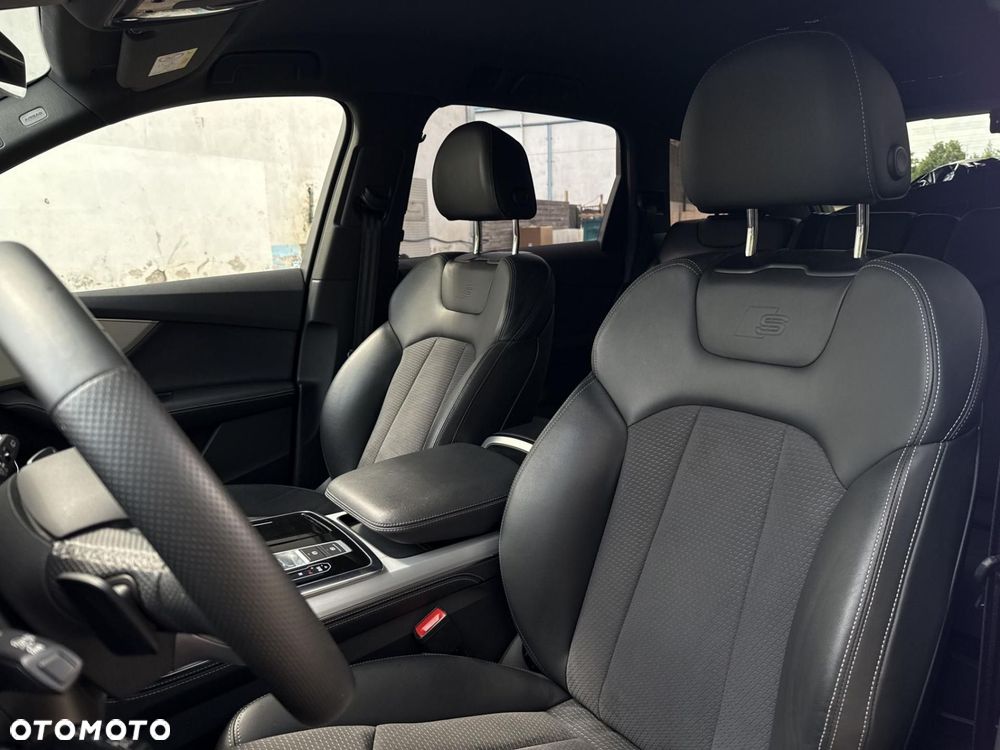 Audi Q7 - 12
