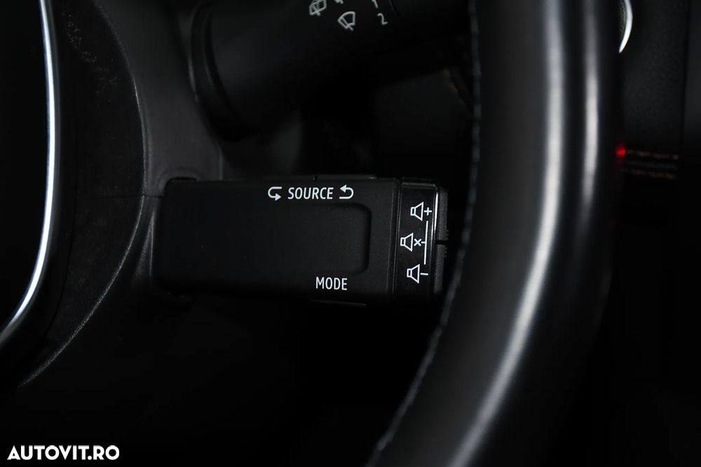 Renault Captur E-TECH 160 INITIALE PARIS - 31