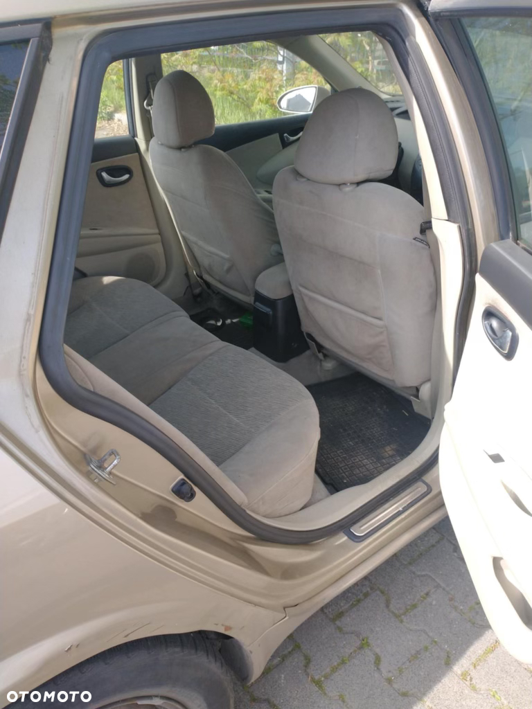 Nissan Primera 1.9 dCi Visia - 3