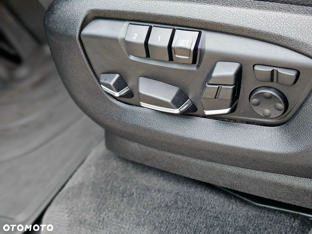 BMW X5 xDrive25d - 18