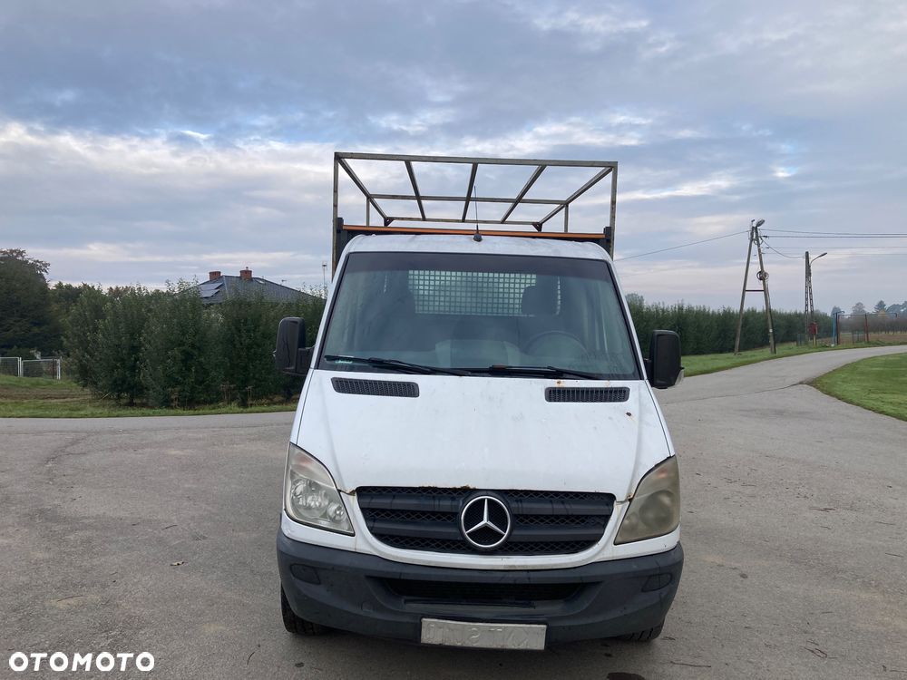 Mercedes-Benz Sprinter - 2