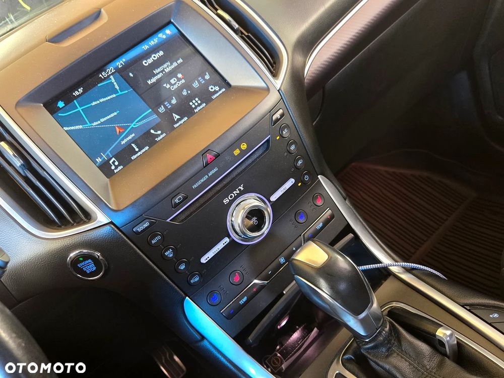 Ford Edge 2.0 TDCi Twin-Turbo 4WD ST-Line - 27