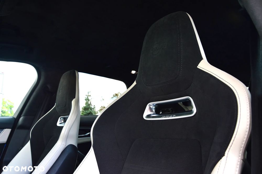 Jaguar F-Pace 5.0 V8 P550 AWD SVR - 18