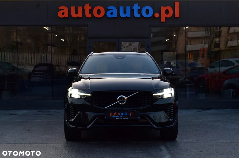 Volvo XC 60 T8 Plug-In Hybrid AWD Inscription Expression - 2