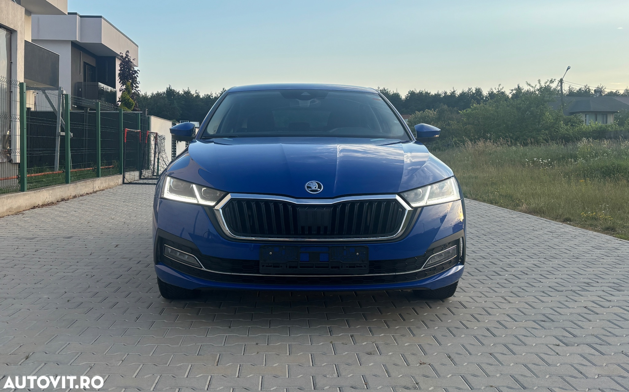 Skoda Octavia 2.0 TDI 150 CP DSG Sportline - 10