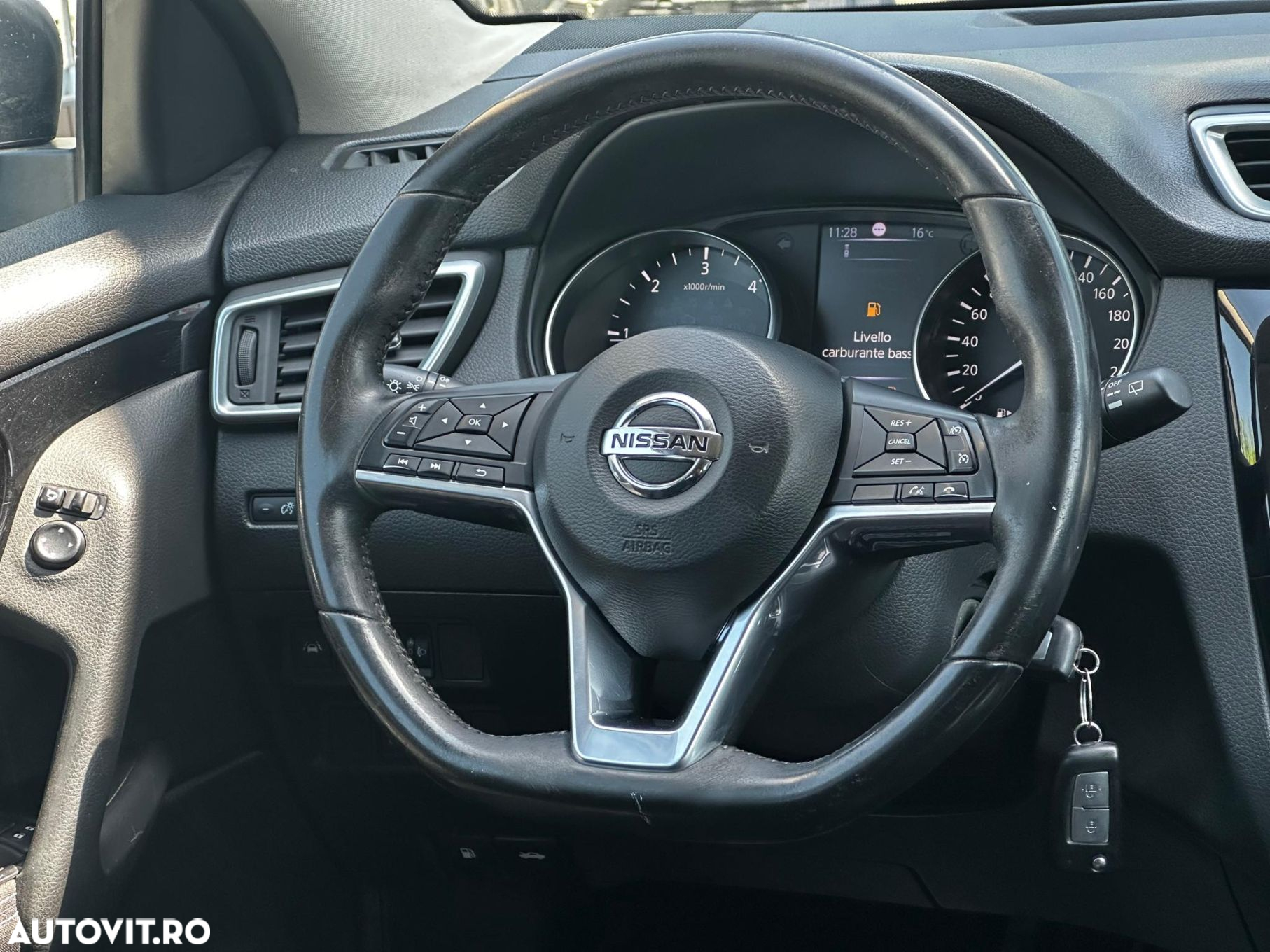Nissan Qashqai - 10