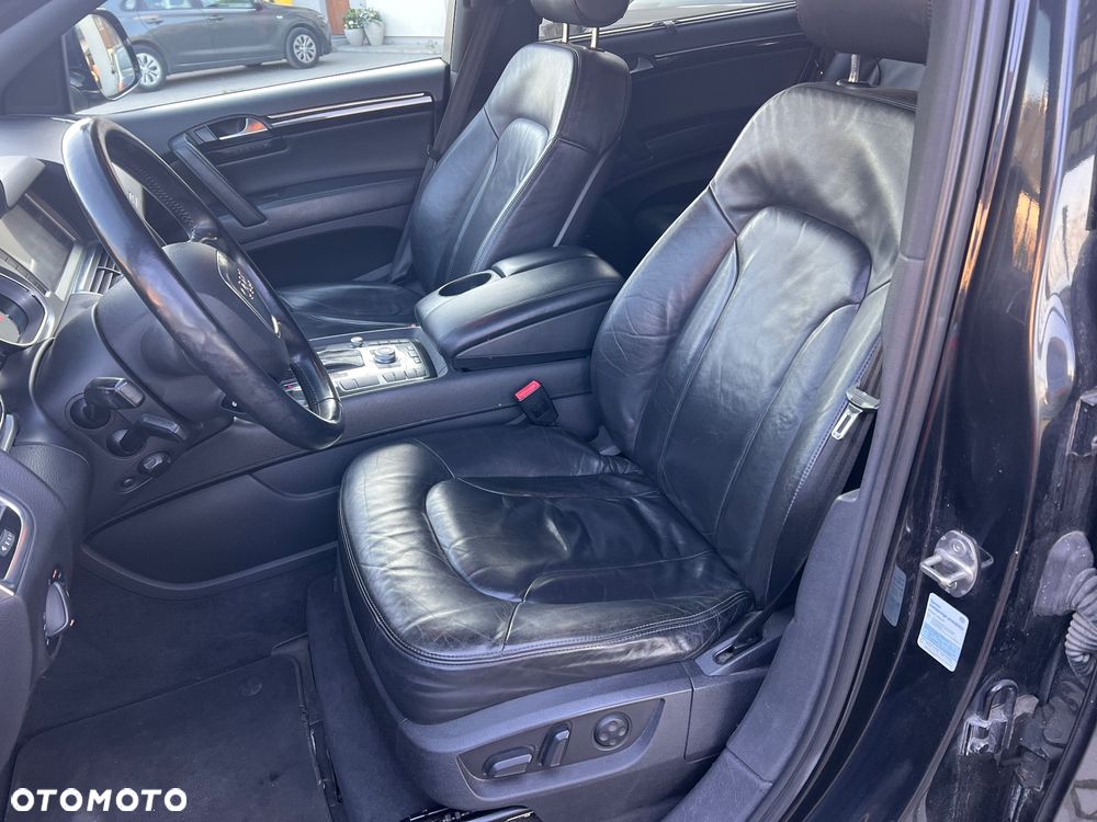 Audi Q7 - 10