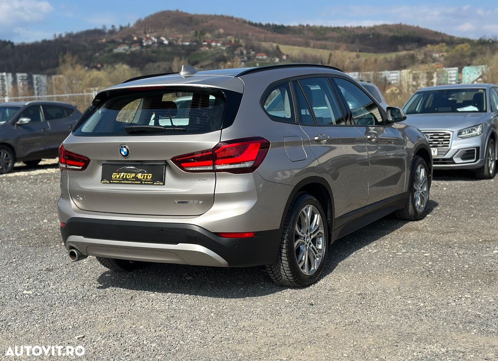 BMW X1 xDrive25e Sport Line - 4