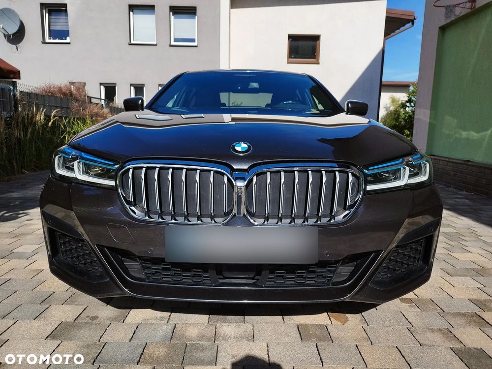BMW Seria 5 520d MHEV M Sport sport - 5