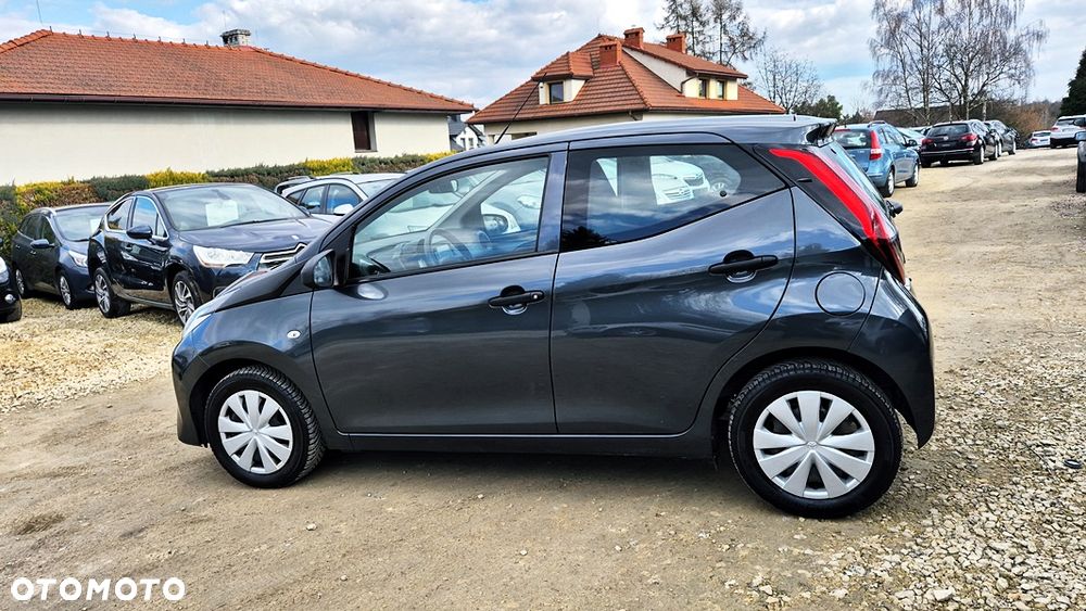 Toyota Aygo x-final - 22