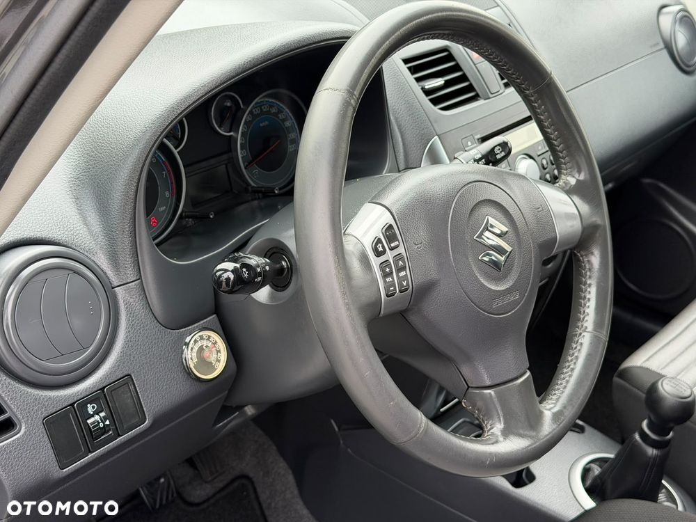 Suzuki SX4 - 20