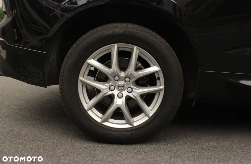Volvo XC 60 T5 AWD Geartronic Momentum - 6