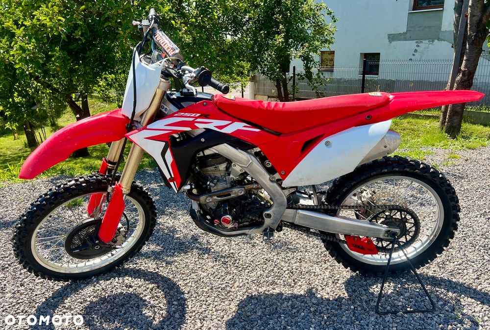 Honda CRF - 6