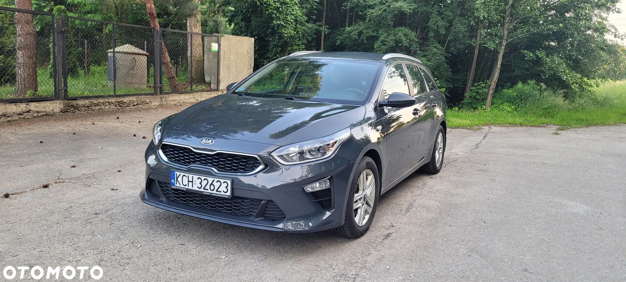 Kia Ceed 1.6 CRDi SCR L Business Line - 1