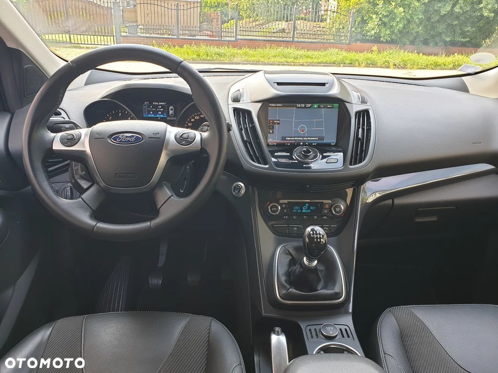 Ford Kuga 2.0 TDCi 4x4 Titanium - 6